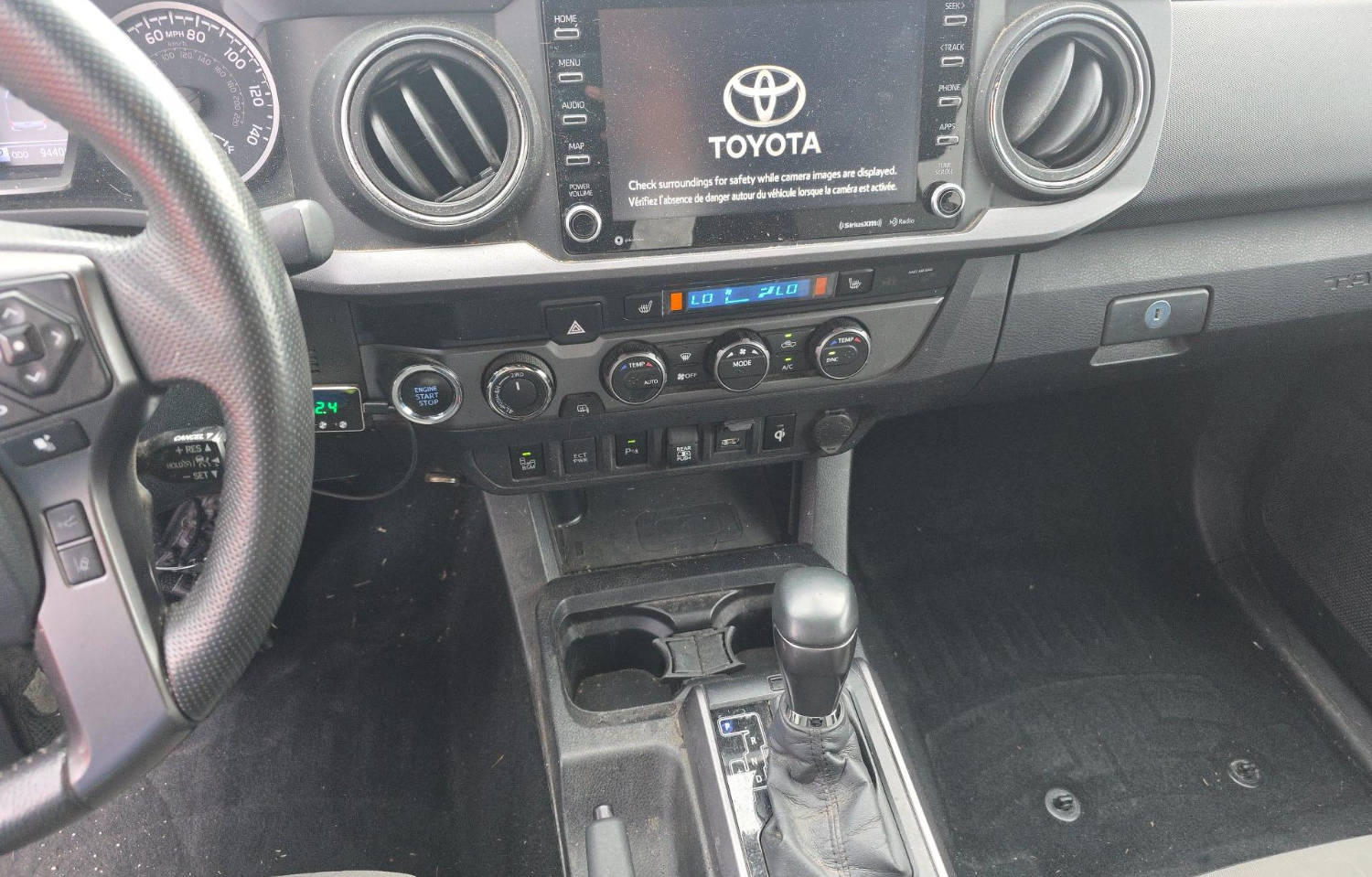 2020 Toyota Tacoma photo 6