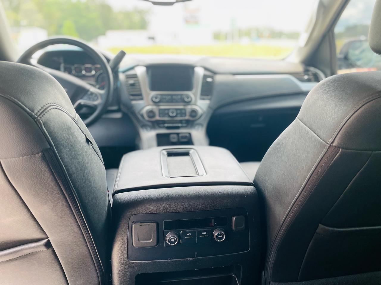 2018 Chevrolet Tahoe photo 5
