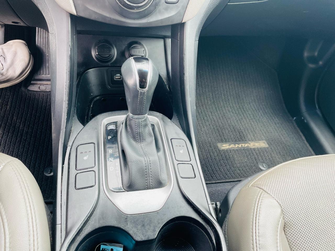 2017 Hyundai Santa Fe Sport photo 8