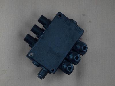 Valve R/control ROPS