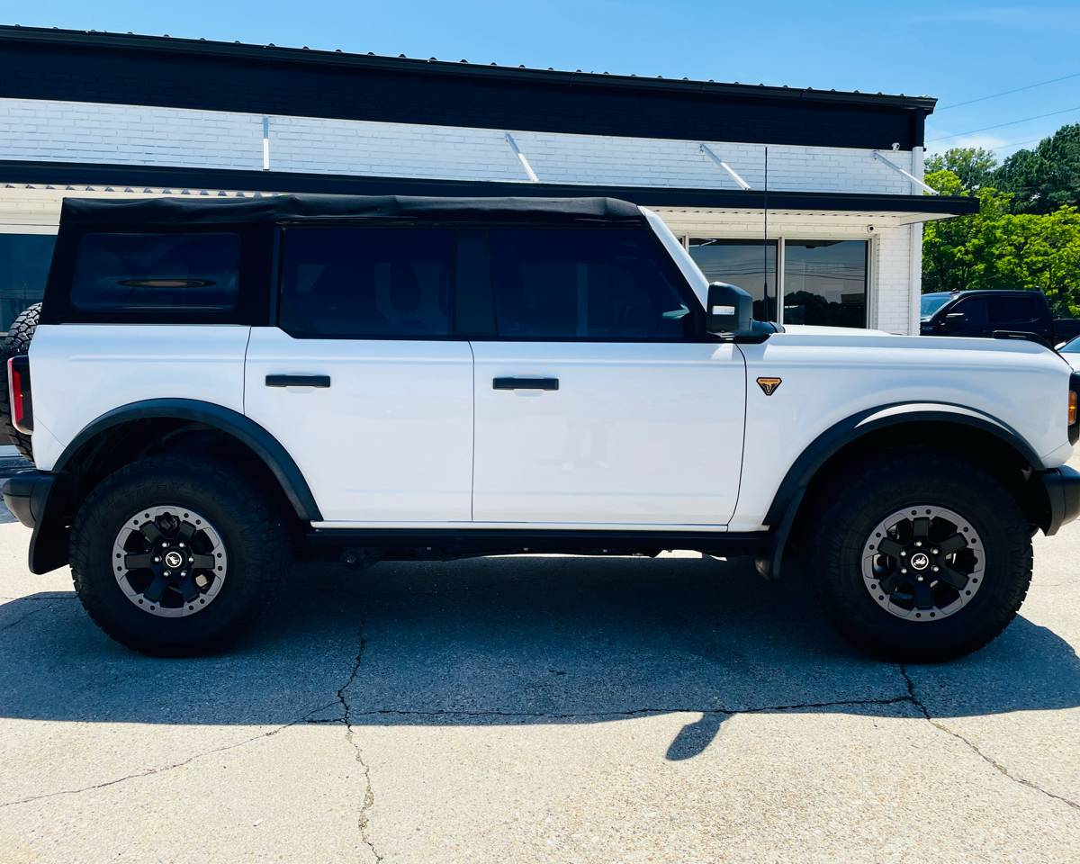 2022 Ford Bronco Badlands, photo 4 of 34