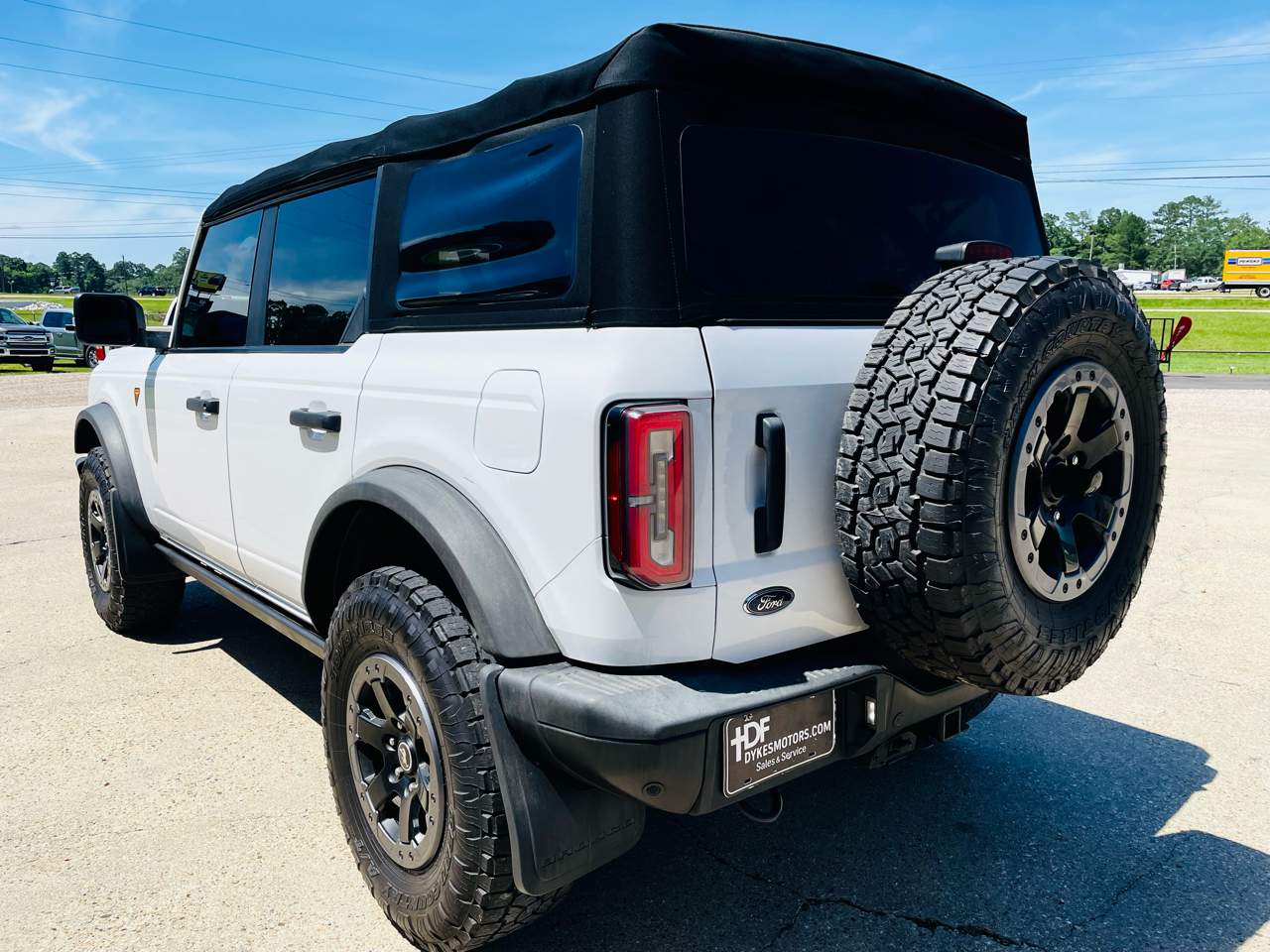 2022 Ford Bronco Badlands, photo 9 of 34