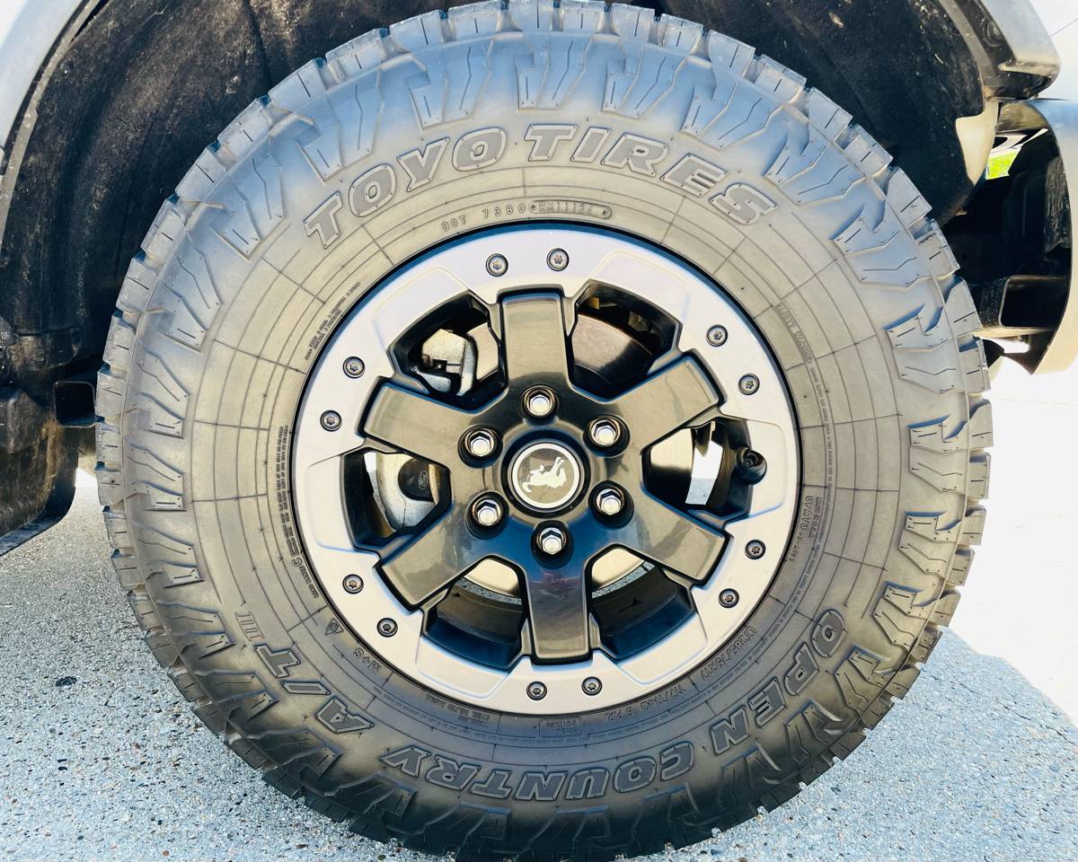 2022 Ford Bronco Badlands, photo 11 of 34