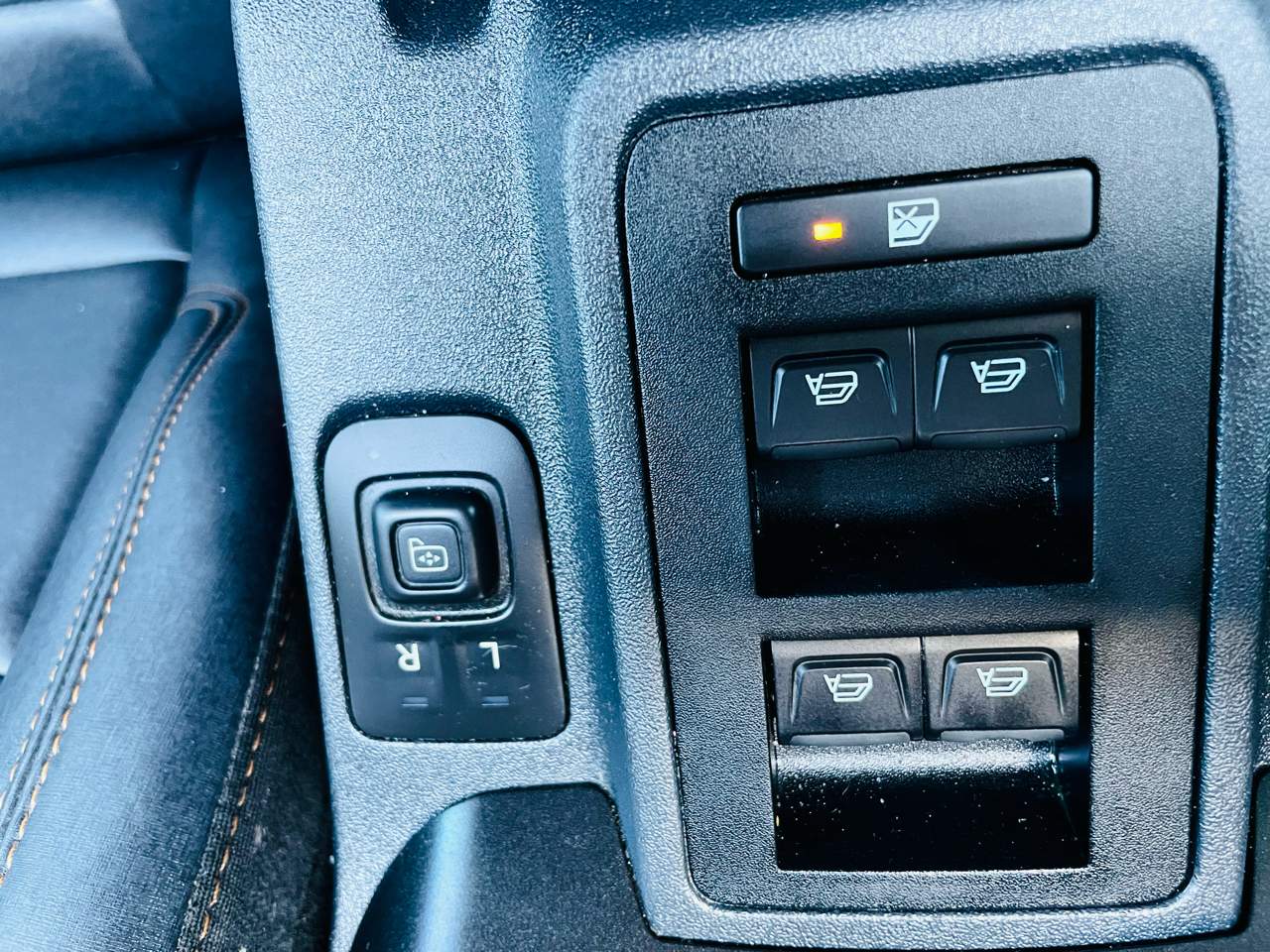 2022 Ford Bronco Badlands, photo 23 of 34