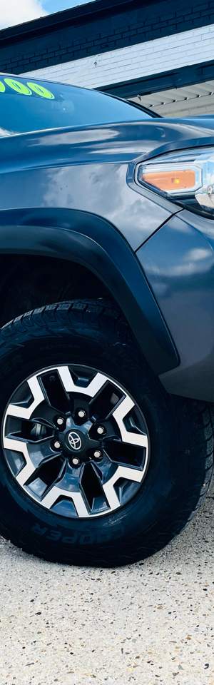 2020 Toyota Tacoma photo 31