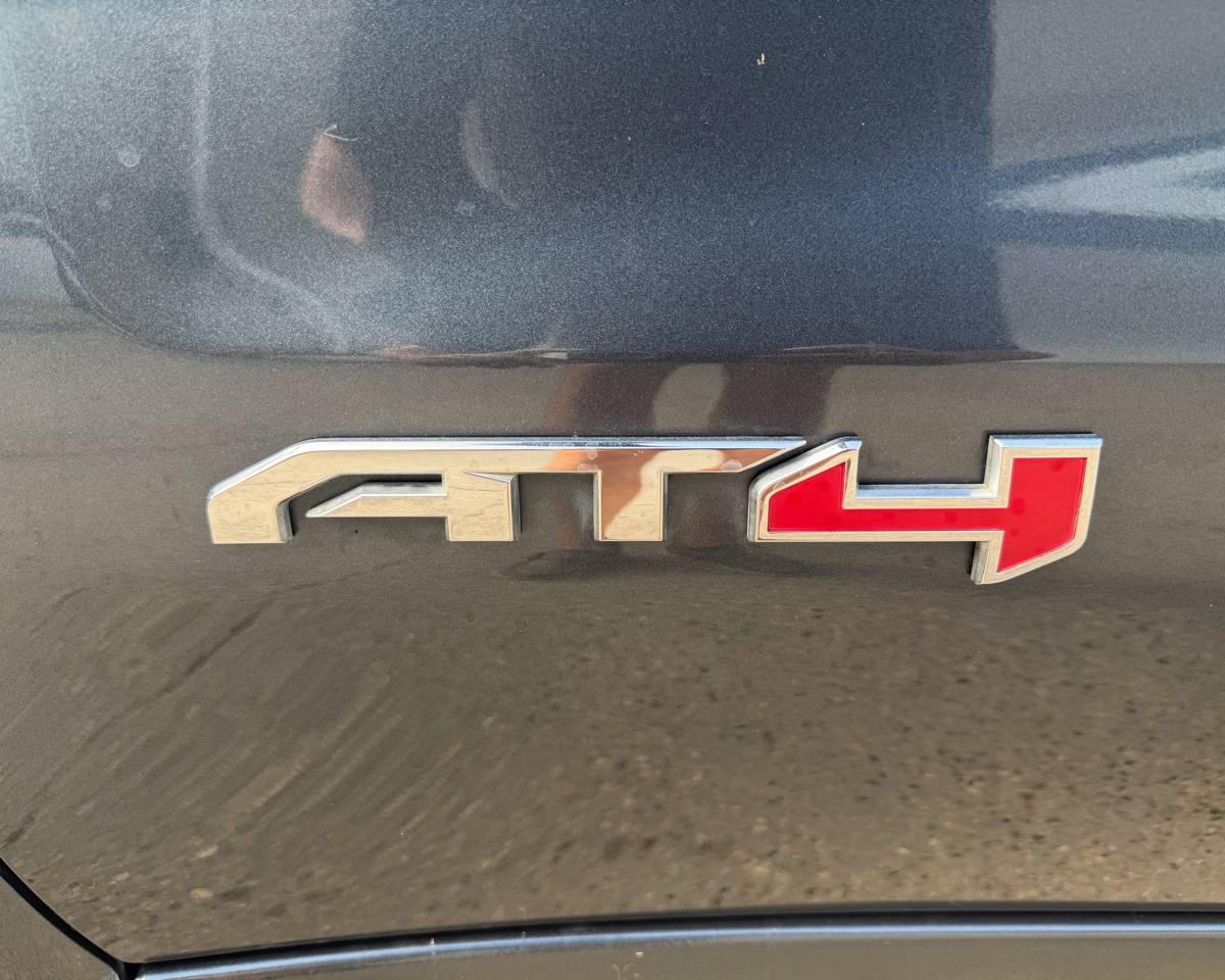 2020 GMC Sierra 1500 AT4, photo 9 of 24