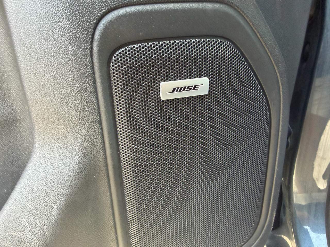 2020 GMC Sierra 1500 AT4, photo 13 of 25