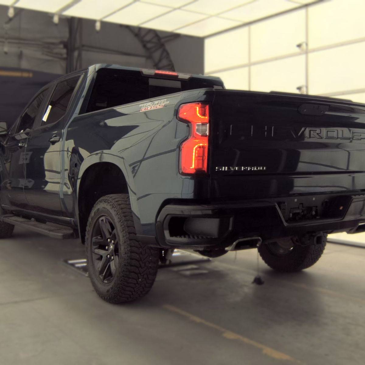 2020 Chevrolet Silverado 1500 LT Trail Boss, photo 8 of 25
