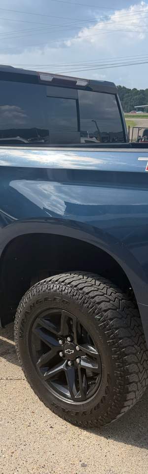 2020 Chevrolet Silverado 1500 photo 4