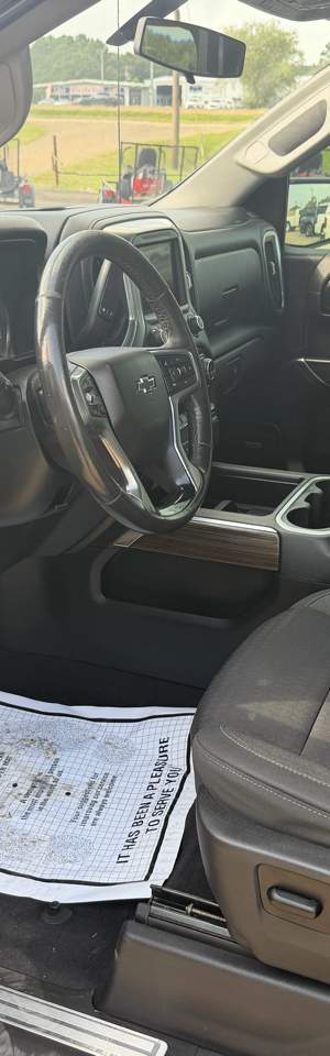 2020 Chevrolet Silverado 1500 photo 13