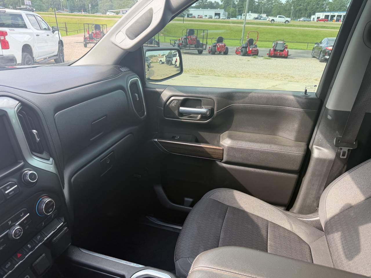 2020 Chevrolet Silverado 1500 LT Trail Boss, photo 15 of 19