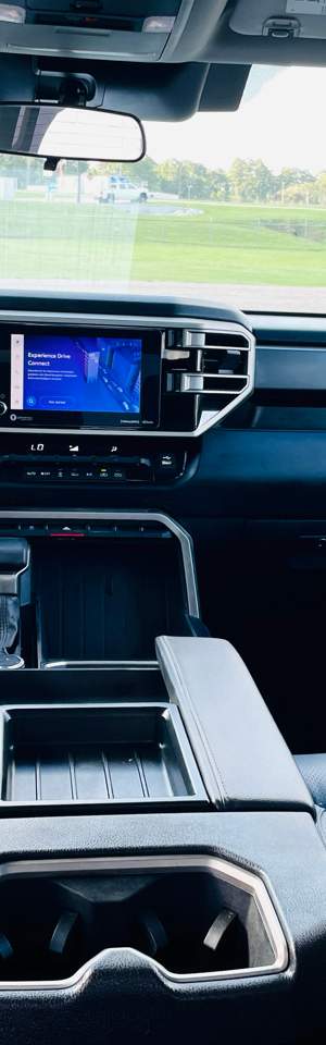 2024 Toyota Tundra photo 18
