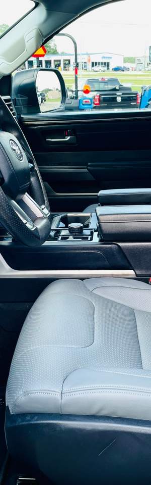 2024 Toyota Tundra photo 19