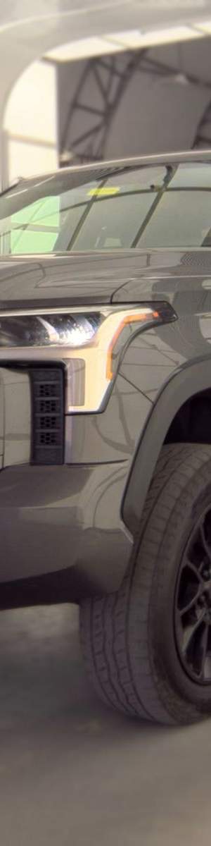 2024 Toyota Tundra photo 1