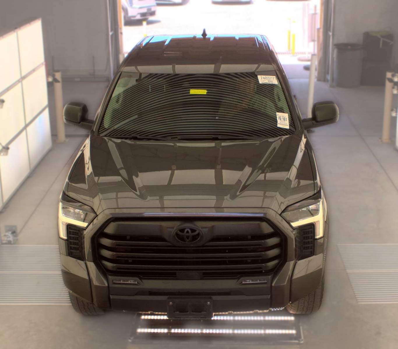 2024 Toyota Tundra SR5 Crew Cab Short Bed, photo 2 of 28