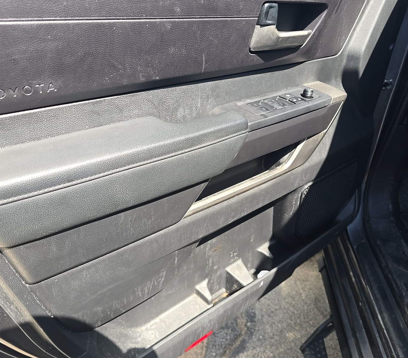 2024 Toyota Tundra SR5 Crew Cab Short Bed, photo 15 of 28