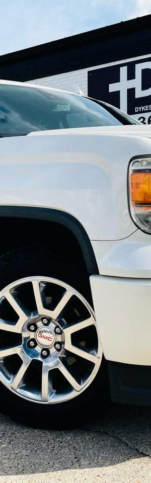 2015 GMC Sierra 1500 photo 1