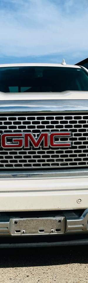 2015 GMC Sierra 1500 photo 2