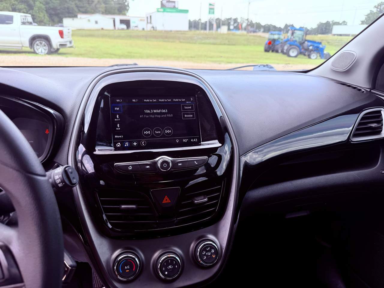 2022 Chevrolet Spark 4DR HB CVT 1LT, photo 11 of 13