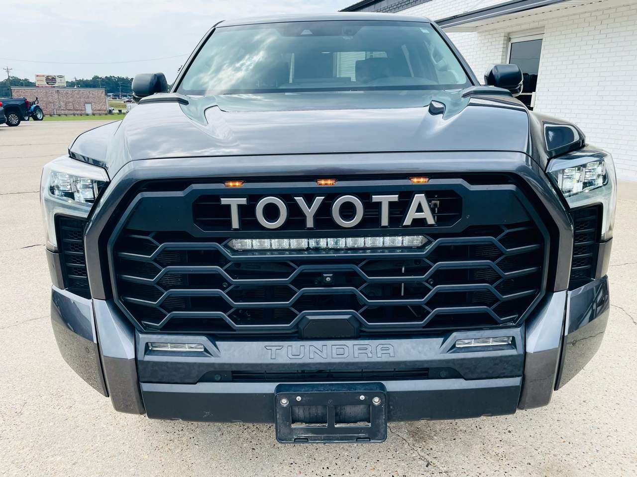 2023 Toyota Tundra 4WD TRD Pro Hybrid CrewMax 5.5′ Bed, photo 2 of 48