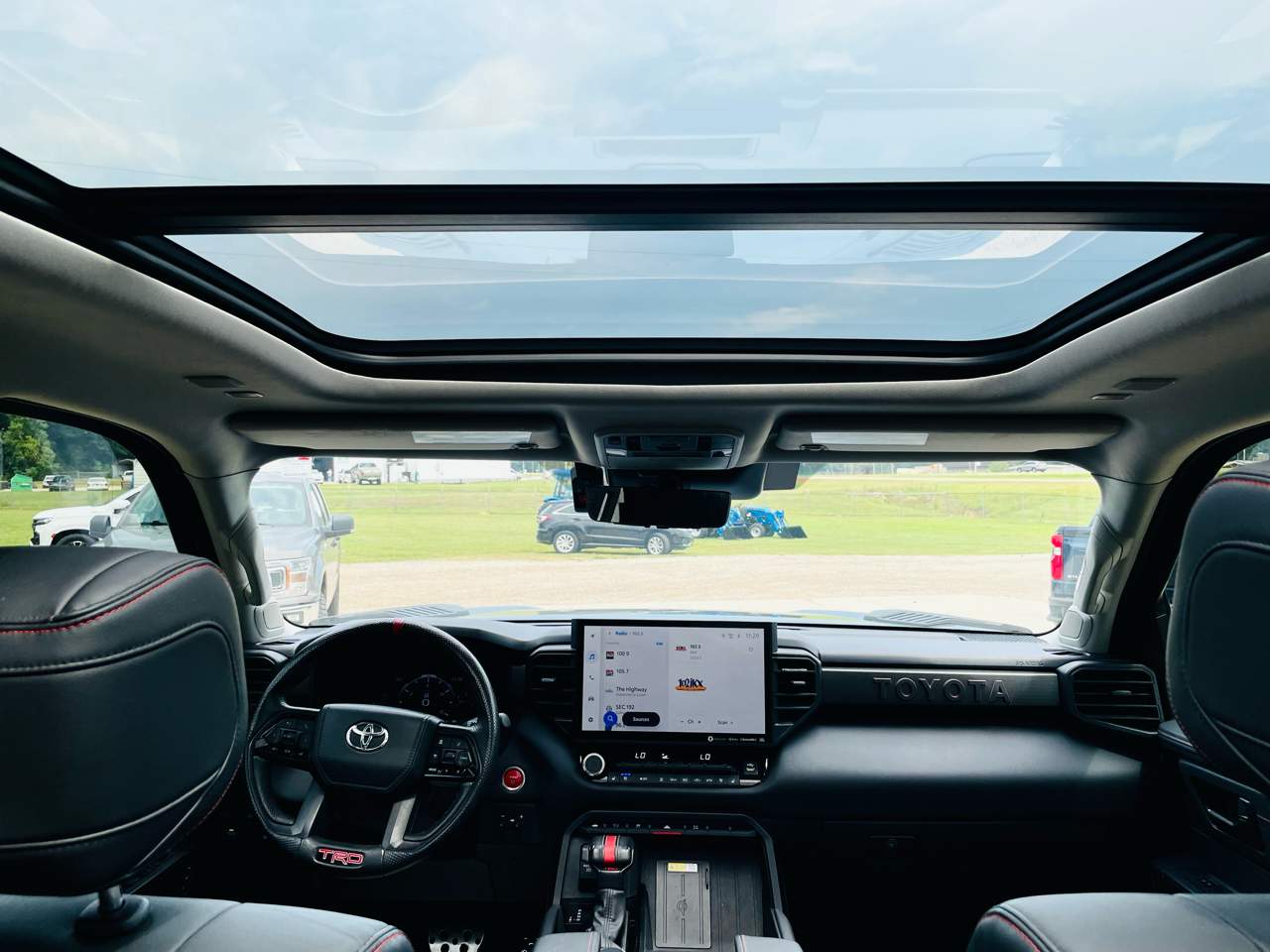 2023 Toyota Tundra 4WD TRD Pro Hybrid CrewMax 5.5′ Bed, photo 13 of 48