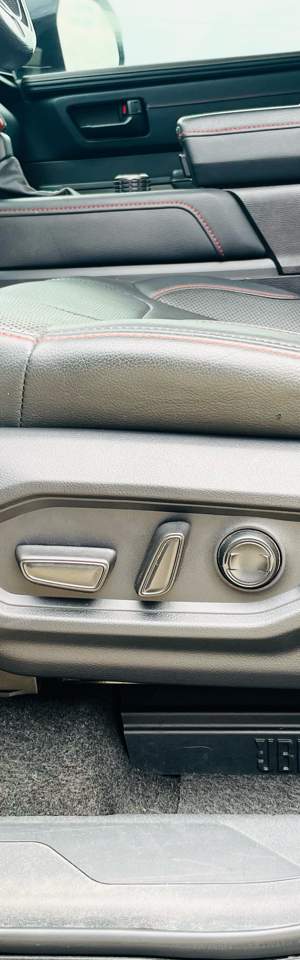 2023 Toyota Tundra 4WD photo 16