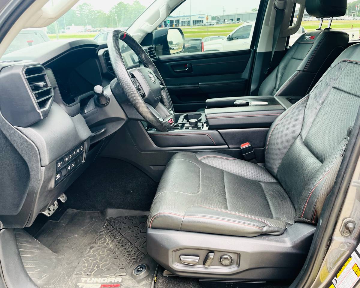 2023 Toyota Tundra 4WD TRD Pro Hybrid CrewMax 5.5′ Bed, photo 17 of 48