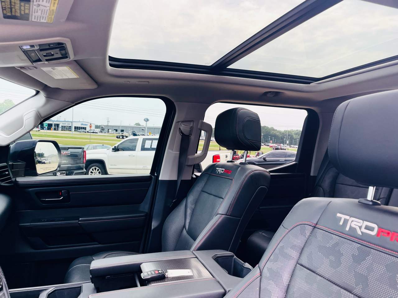 2023 Toyota Tundra 4WD TRD Pro Hybrid CrewMax 5.5′ Bed, photo 19 of 48
