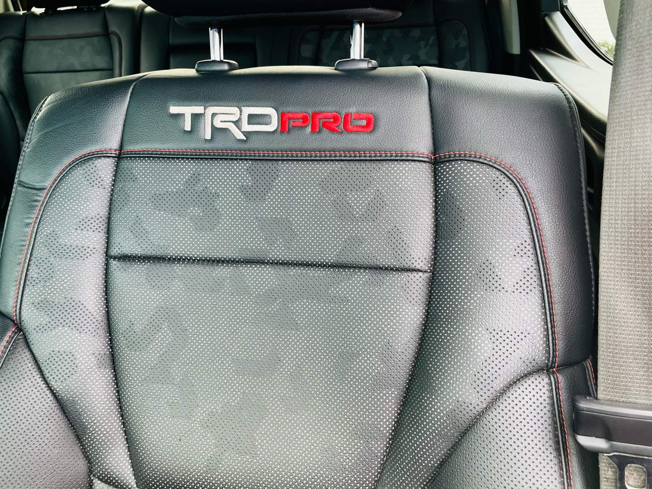 2023 Toyota Tundra 4WD TRD Pro Hybrid CrewMax 5.5′ Bed, photo 20 of 48