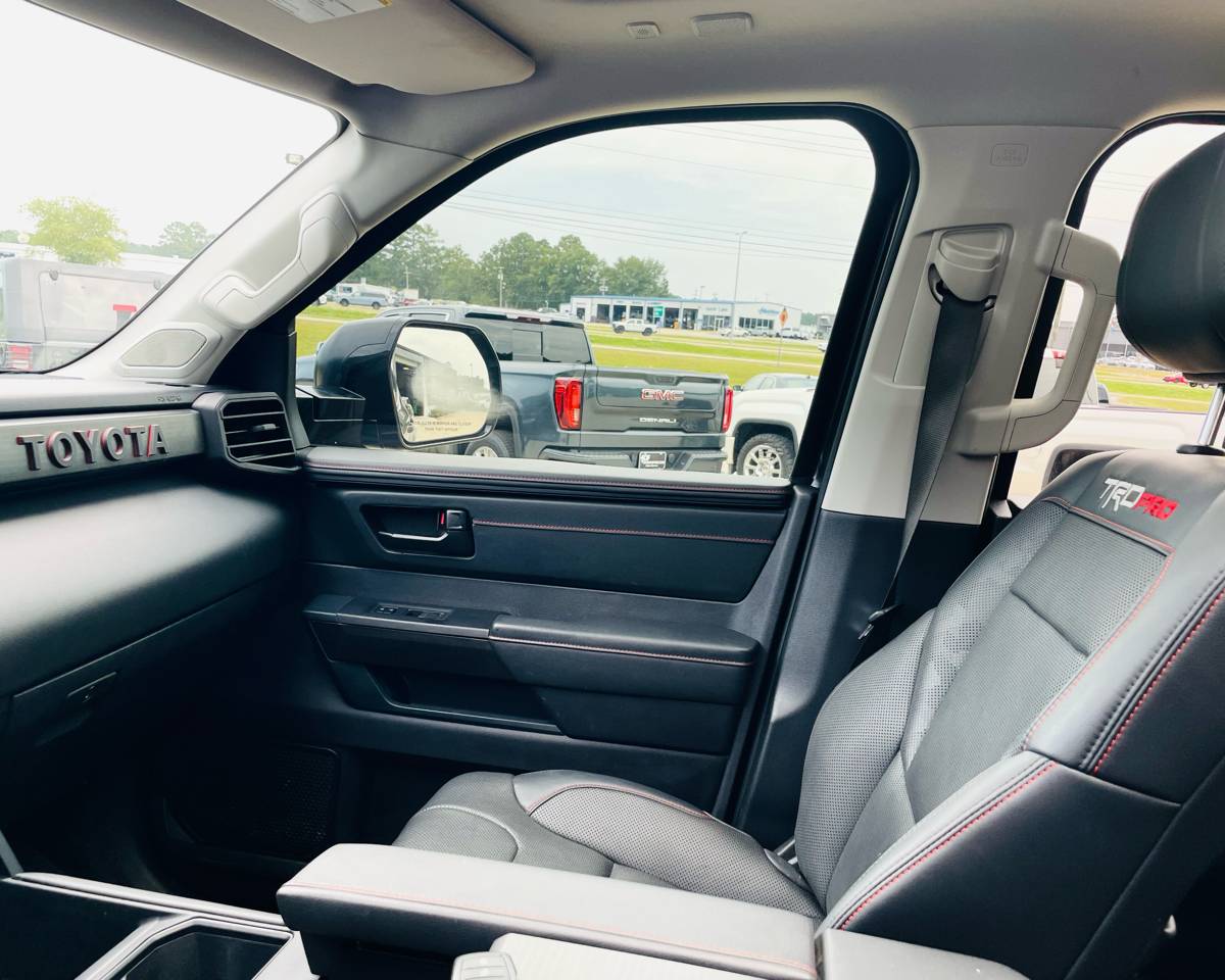 2023 Toyota Tundra 4WD TRD Pro Hybrid CrewMax 5.5′ Bed, photo 21 of 48