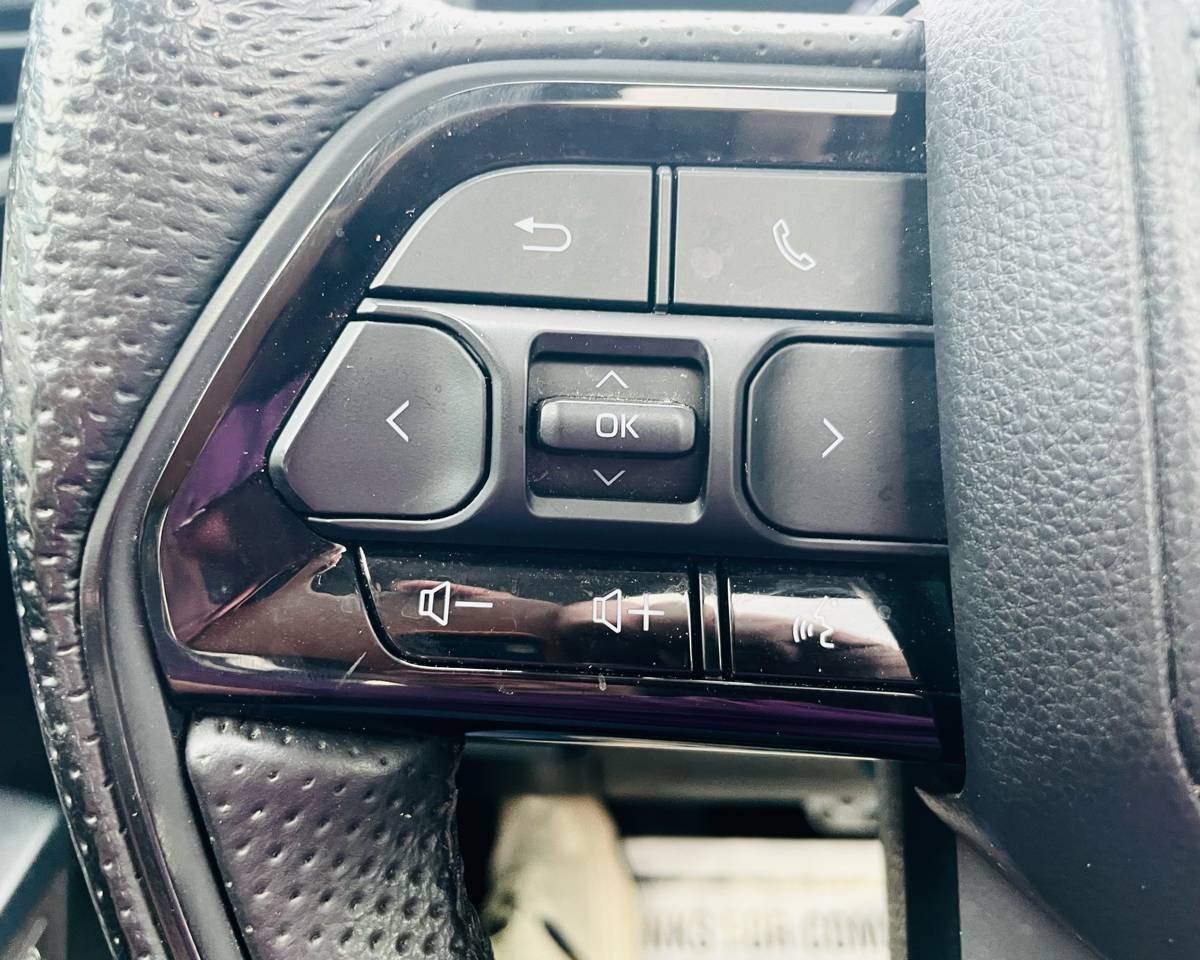 2023 Toyota Tundra 4WD TRD Pro Hybrid CrewMax 5.5′ Bed, photo 24 of 48