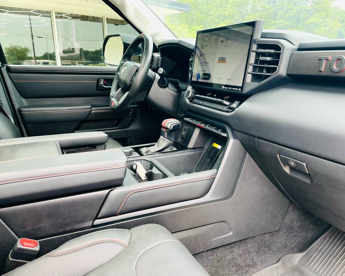 2023 Toyota Tundra 4WD TRD Pro Hybrid CrewMax 5.5′ Bed, photo 40 of 48