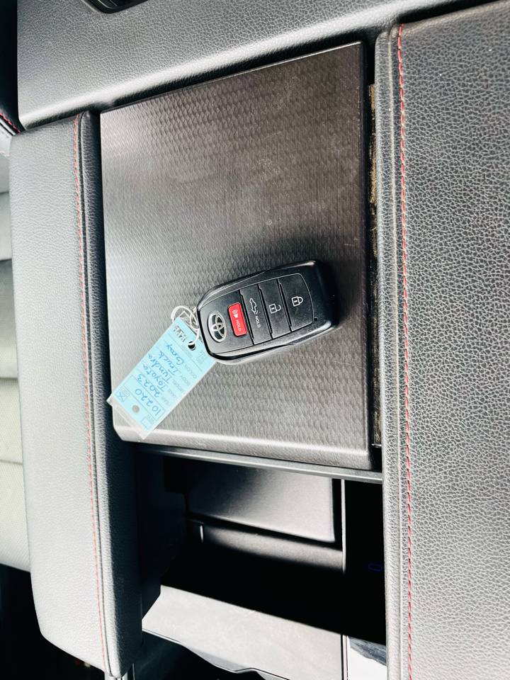 2023 Toyota Tundra 4WD TRD Pro Hybrid CrewMax 5.5′ Bed, photo 47 of 48