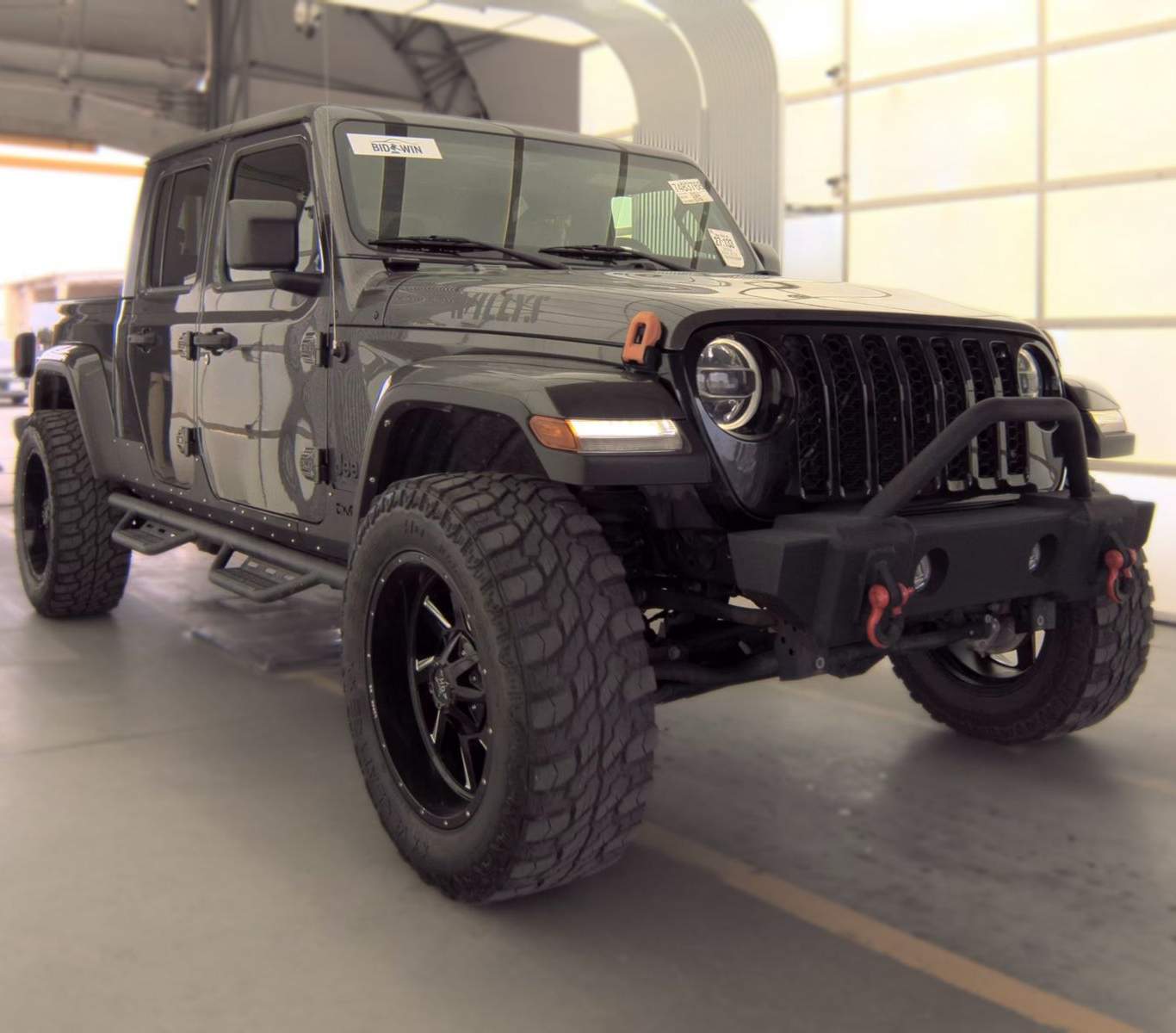 2022 Jeep Gladiator Willys Crew Cab Medium Bed, photo 4 of 28