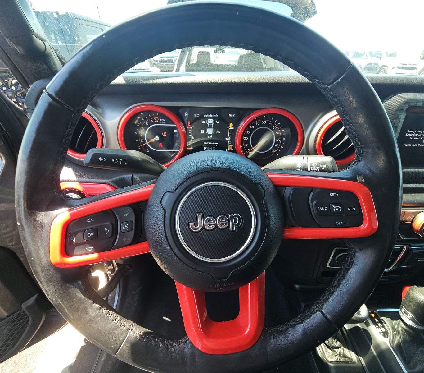 2022 Jeep Gladiator Willys Crew Cab Medium Bed, photo 16 of 28