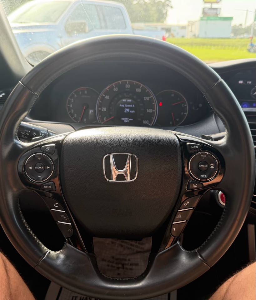 2016 Honda Accord Coupe Touring, photo 11 of 18