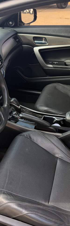 2016 HONDA Accord Coupe photo 11