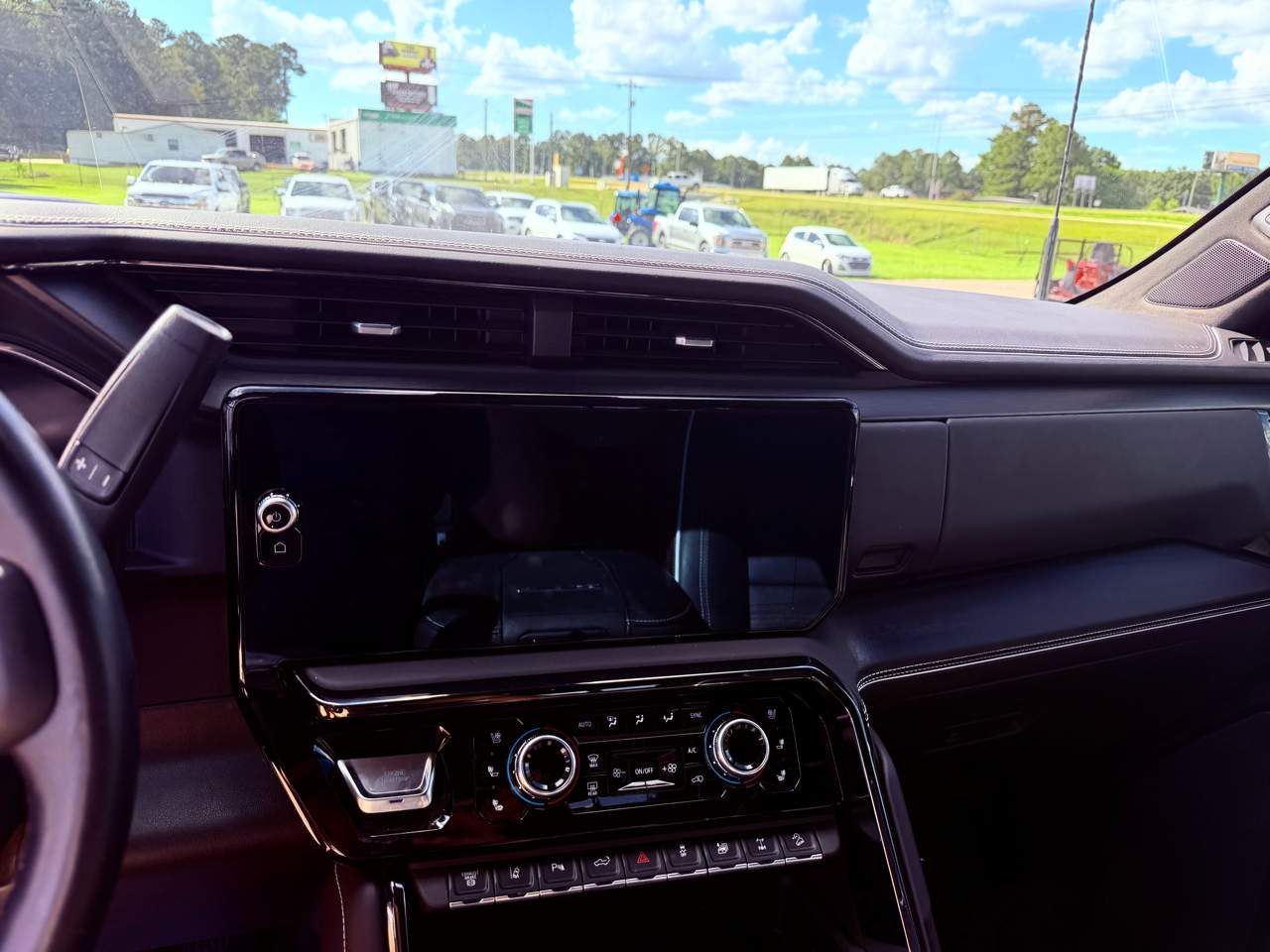 2024 GMC Sierra 2500HD 4WD Crew Cab 159″ AT4X, photo 7 of 14