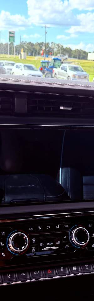 2024 GMC Sierra 2500HD photo 7