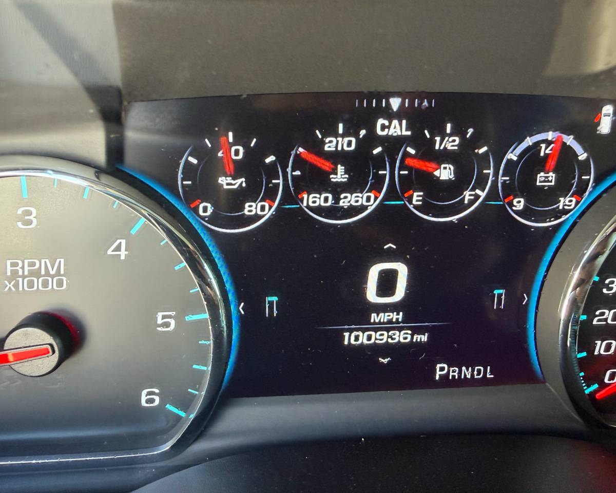2017 GMC Yukon Denali 4WD, photo 15 of 30