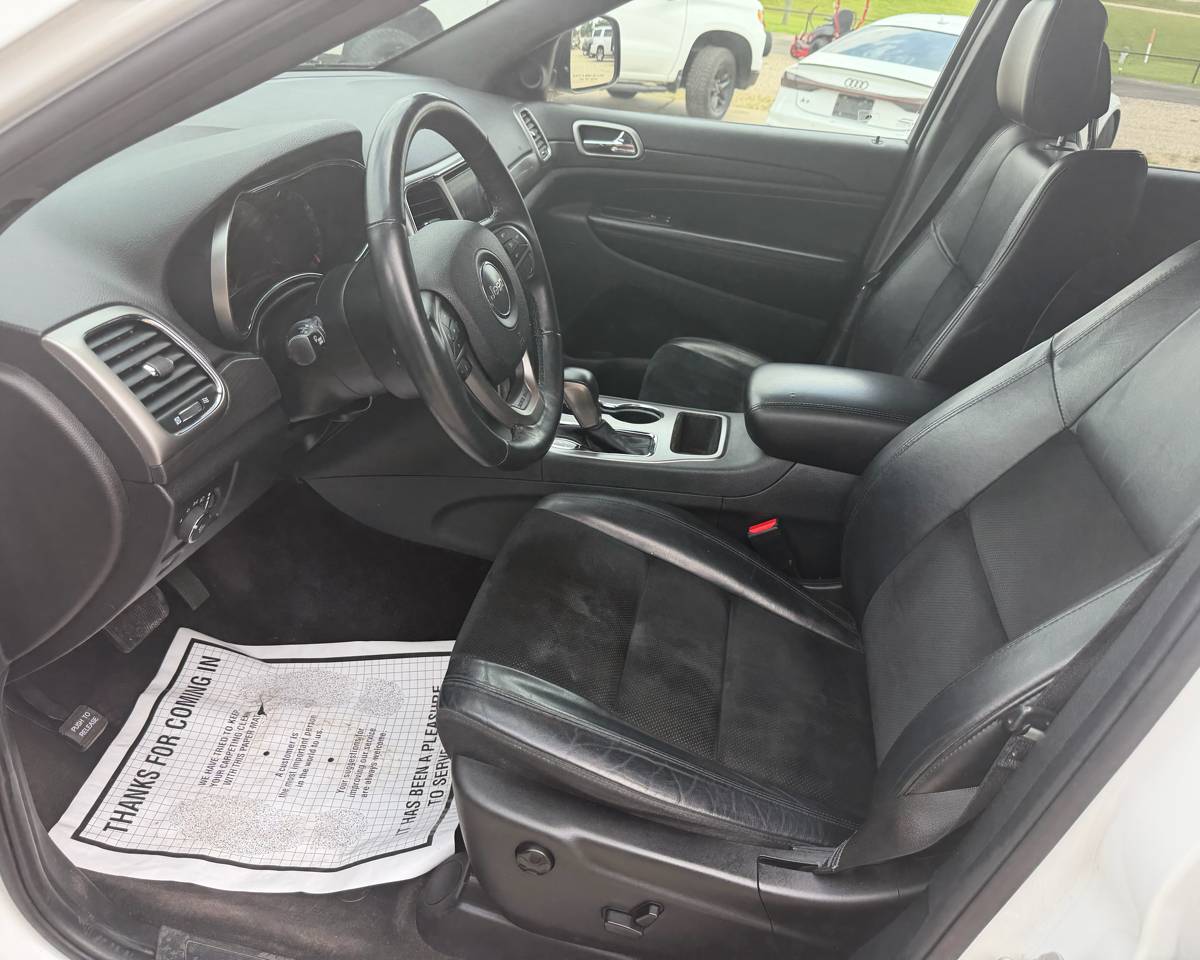 2018 Jeep Grand Cherokee Laredo Altitude, photo 13 of 20
