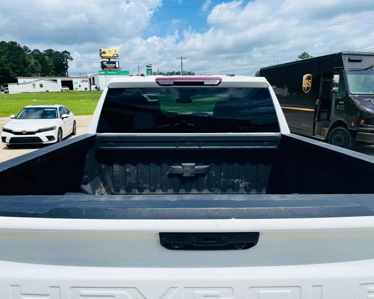 2023 Chevrolet Silverado 1500 Trail Boss – LT, photo 12 of 30