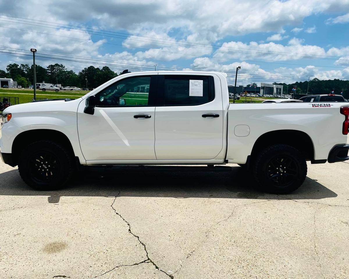 2023 Chevrolet Silverado 1500 Trail Boss – LT, photo 15 of 30