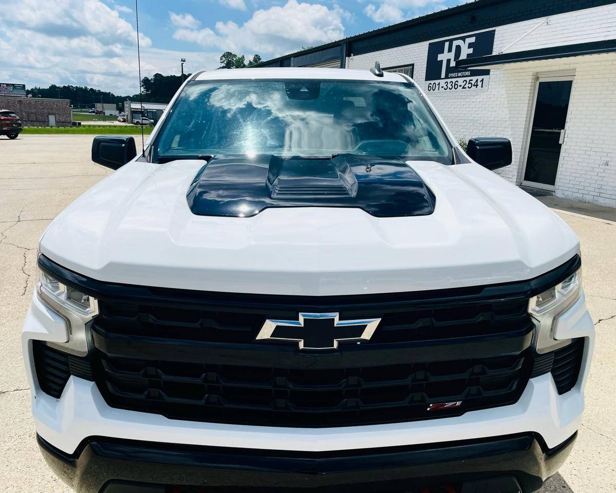 2023 Chevrolet Silverado 1500 Trail Boss – LT, photo 18 of 30