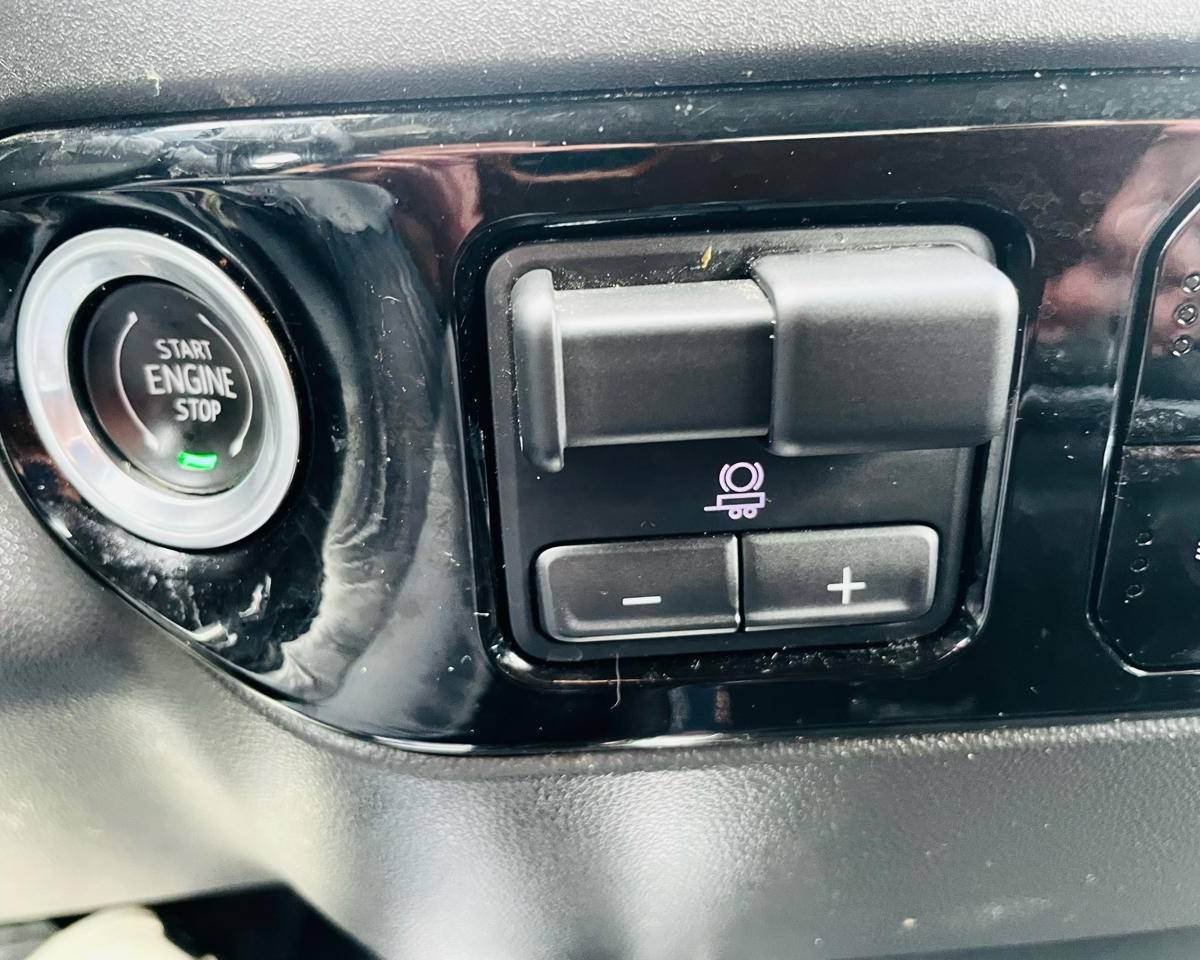 2023 Chevrolet Silverado 1500 Trail Boss – LT, photo 27 of 30