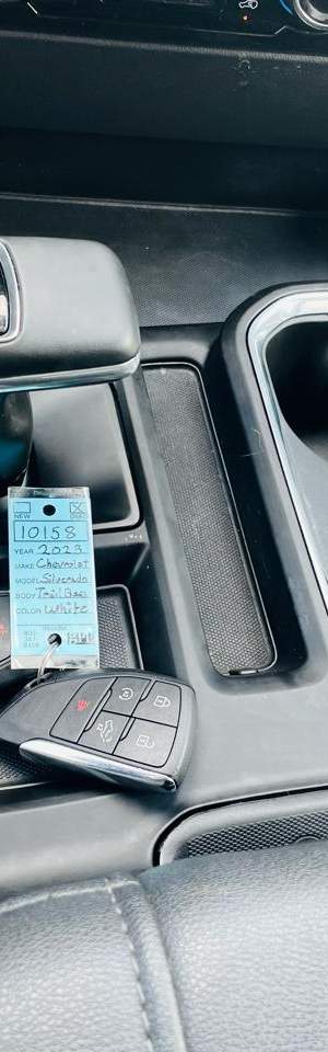 2023 Chevrolet Silverado 1500 photo 28