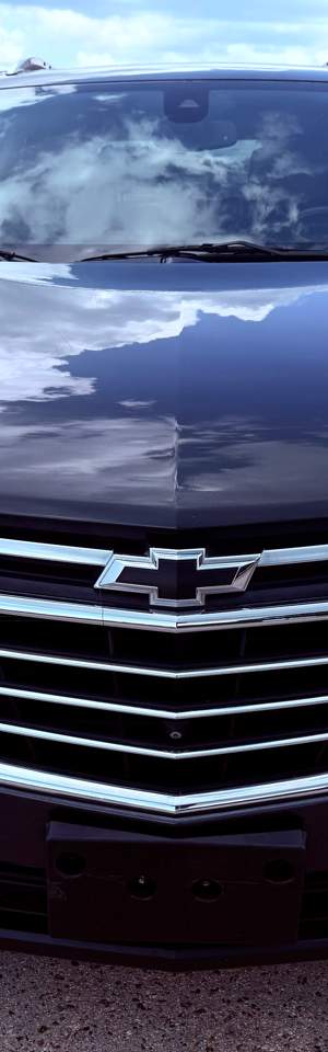 2019 Chevrolet Equinox photo 2