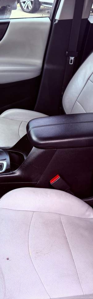 2019 Chevrolet Equinox photo 11