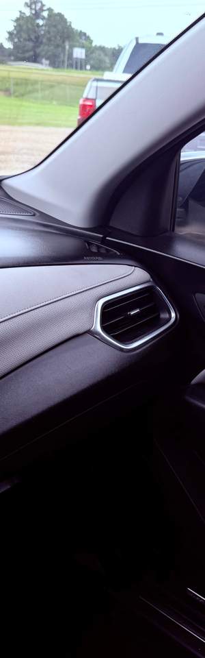 2019 Chevrolet Equinox photo 14
