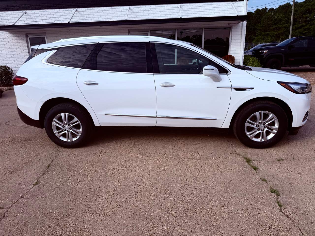 2019 Buick Enclave 4DR Preferred, photo 3 of 23